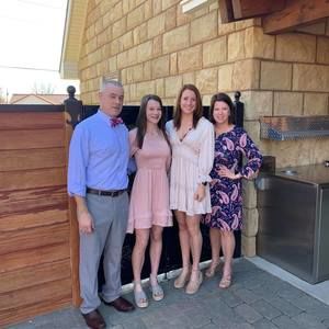 Meet your Posher, Julie